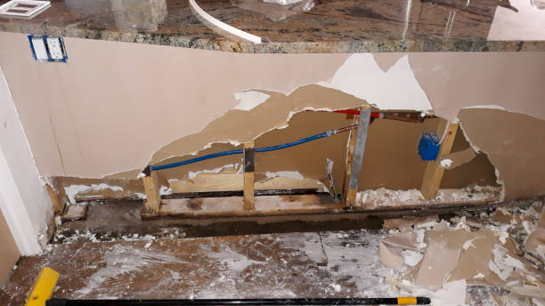 Best Flood restoration services  in Cutler, CA